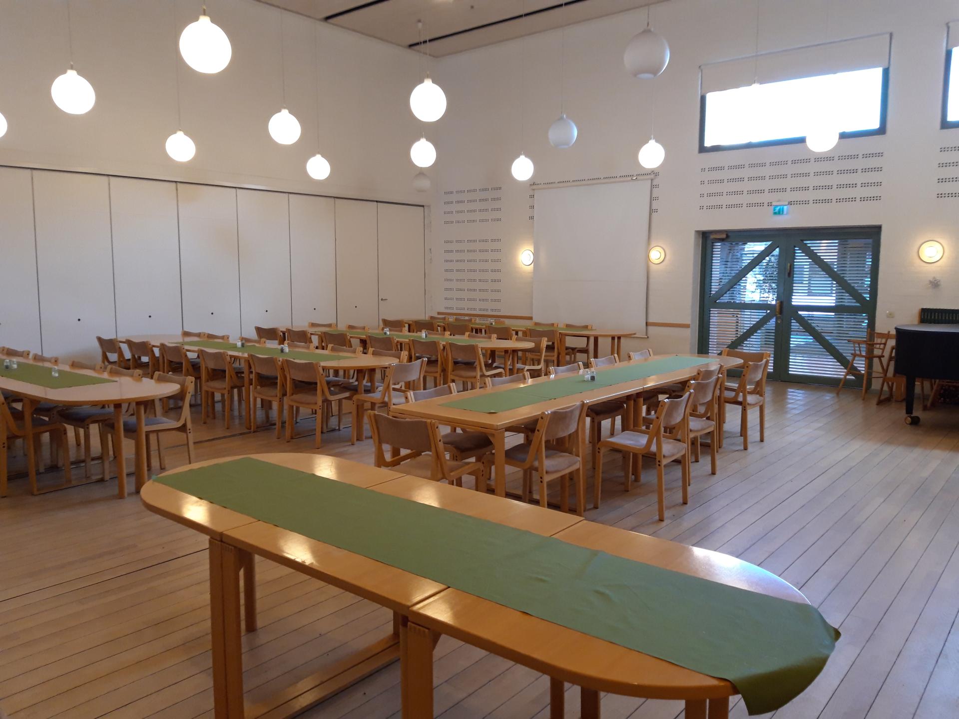 Församlingssalen i Matteuskyrkan, bild 2