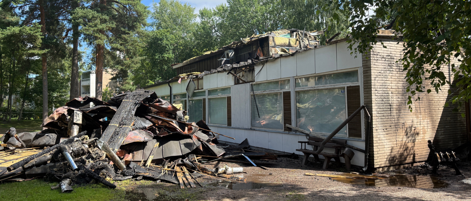 Munkkivuoren seurakuntakoti tulopalon j&auml;lkeen 140726