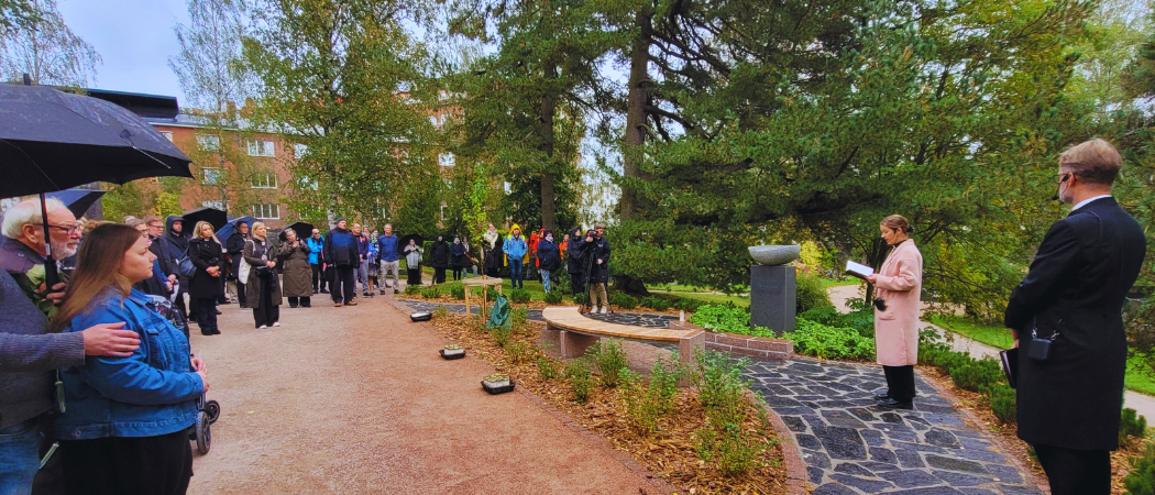 Käyttöönotto ja siunaus Hietaniemessä