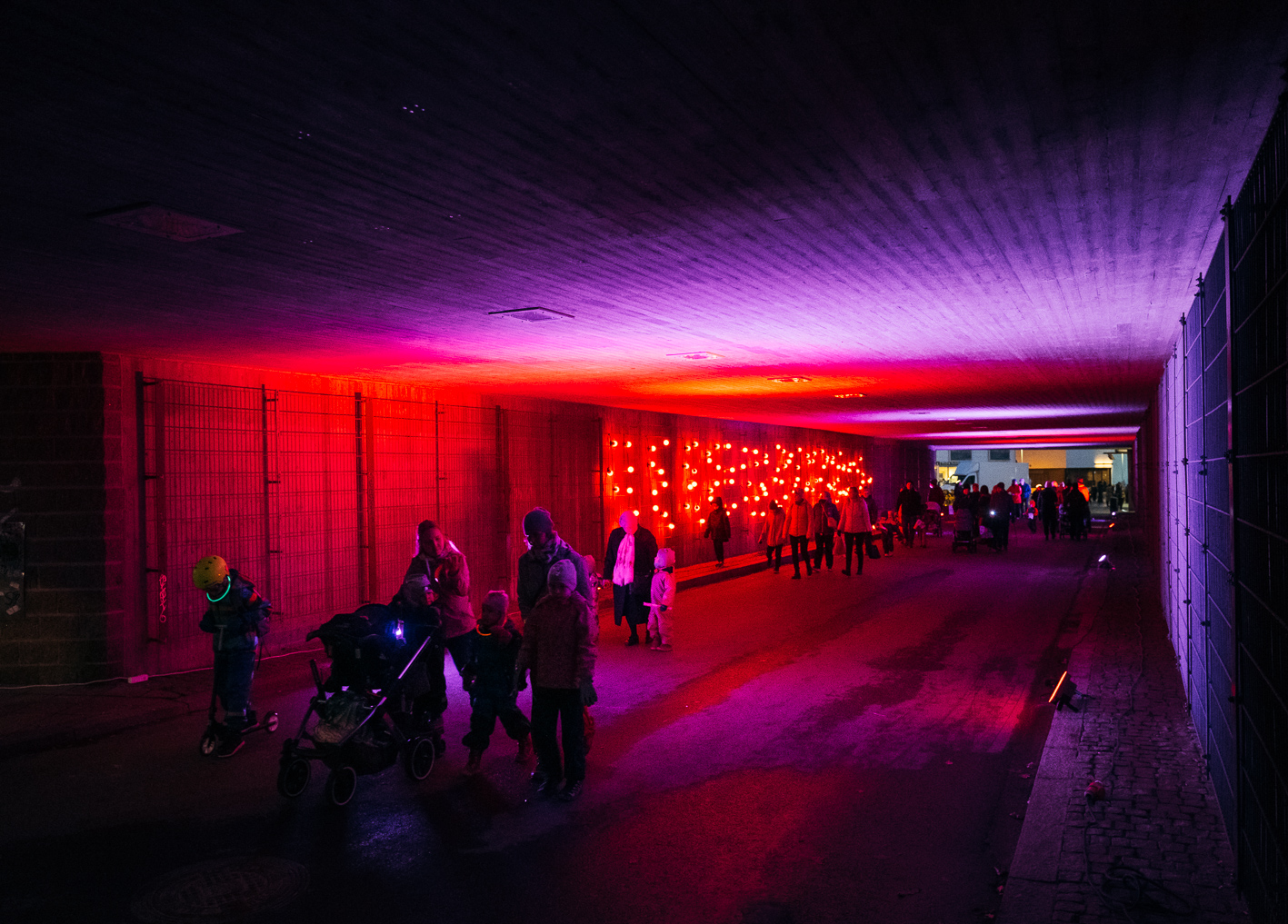 Valotunneli Lasten pyhäinpäivänä