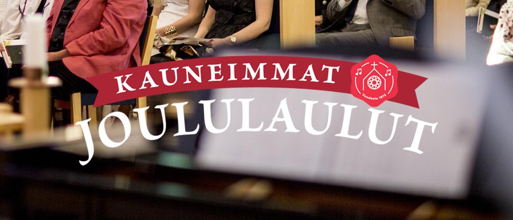 Ihmisiä Vuosaaren kirkossa.