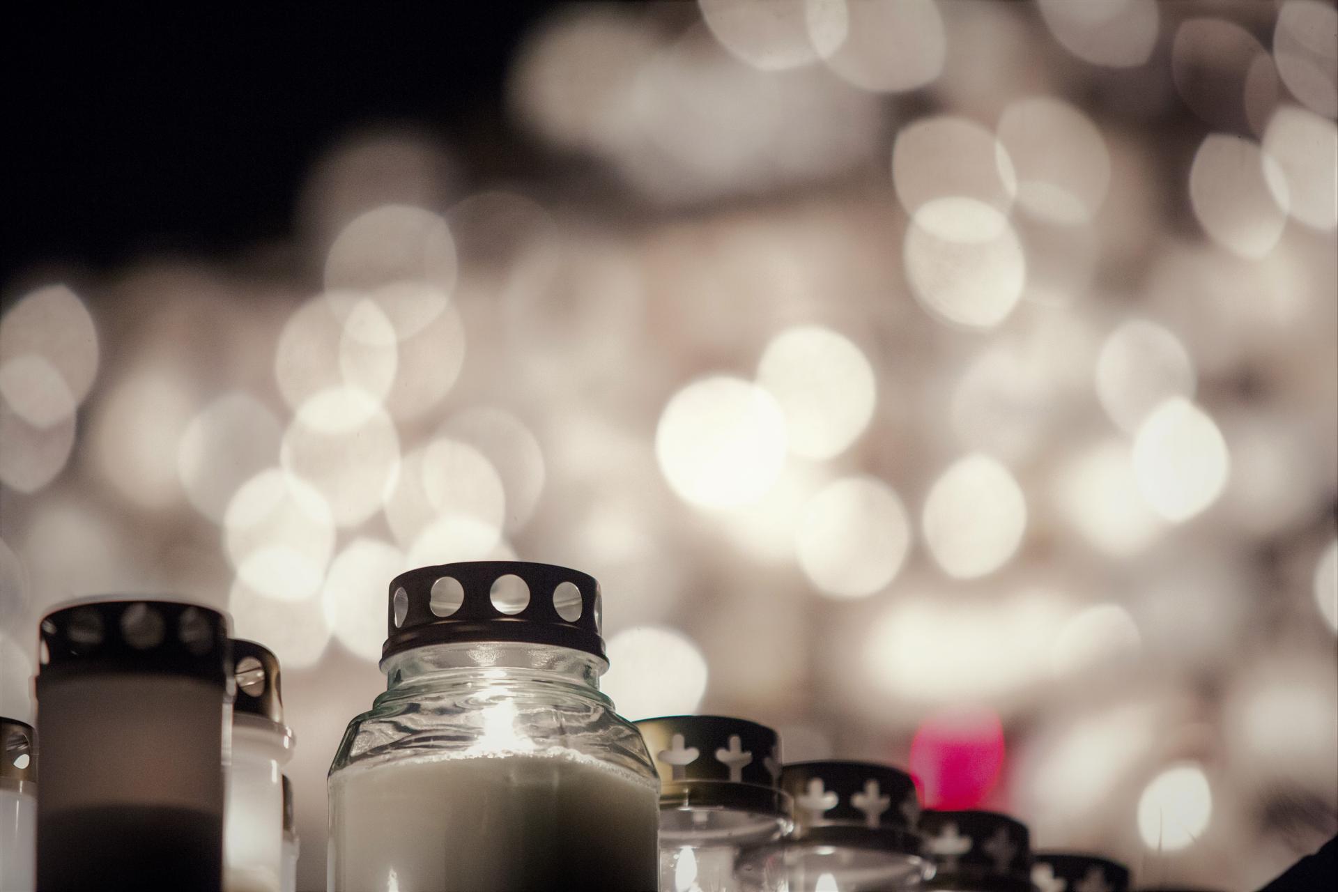 Pyhäinpäivän kynttilät