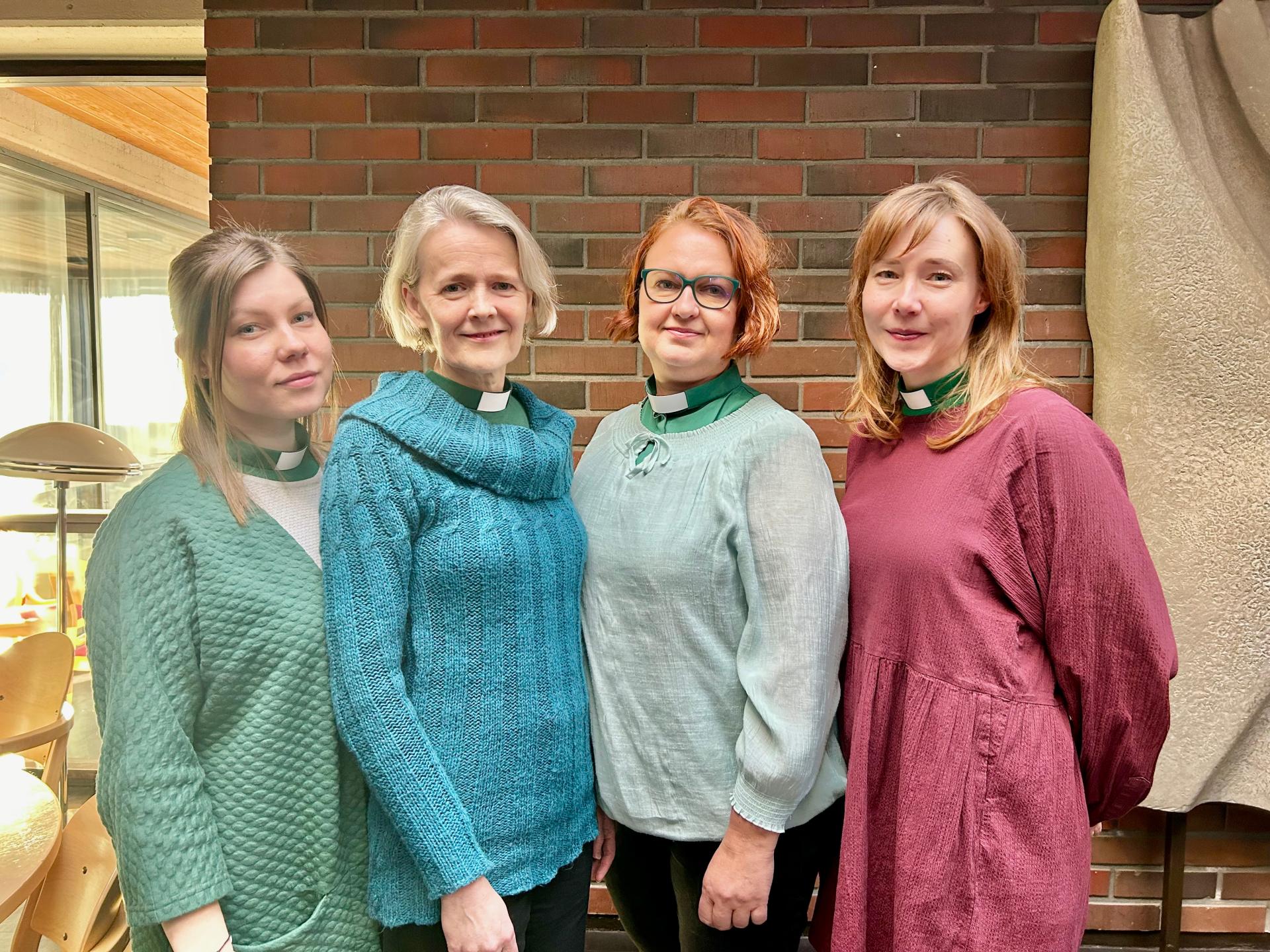 Susanna Mäkinen, Tiina Harju, Päivi Veistiö, Iisa Iso-Markku