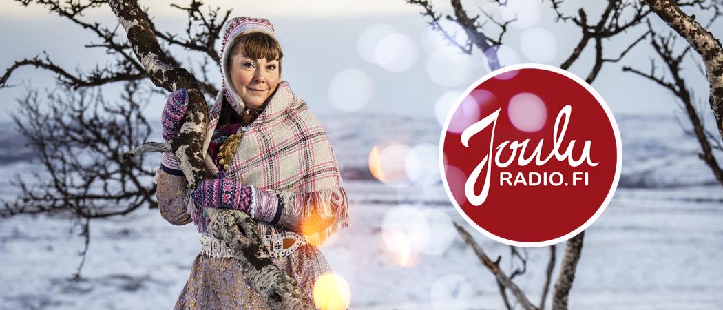 Anna Näkkäläjärvi-Länsman talvisessa ja lumisessa Lapin maisemassa